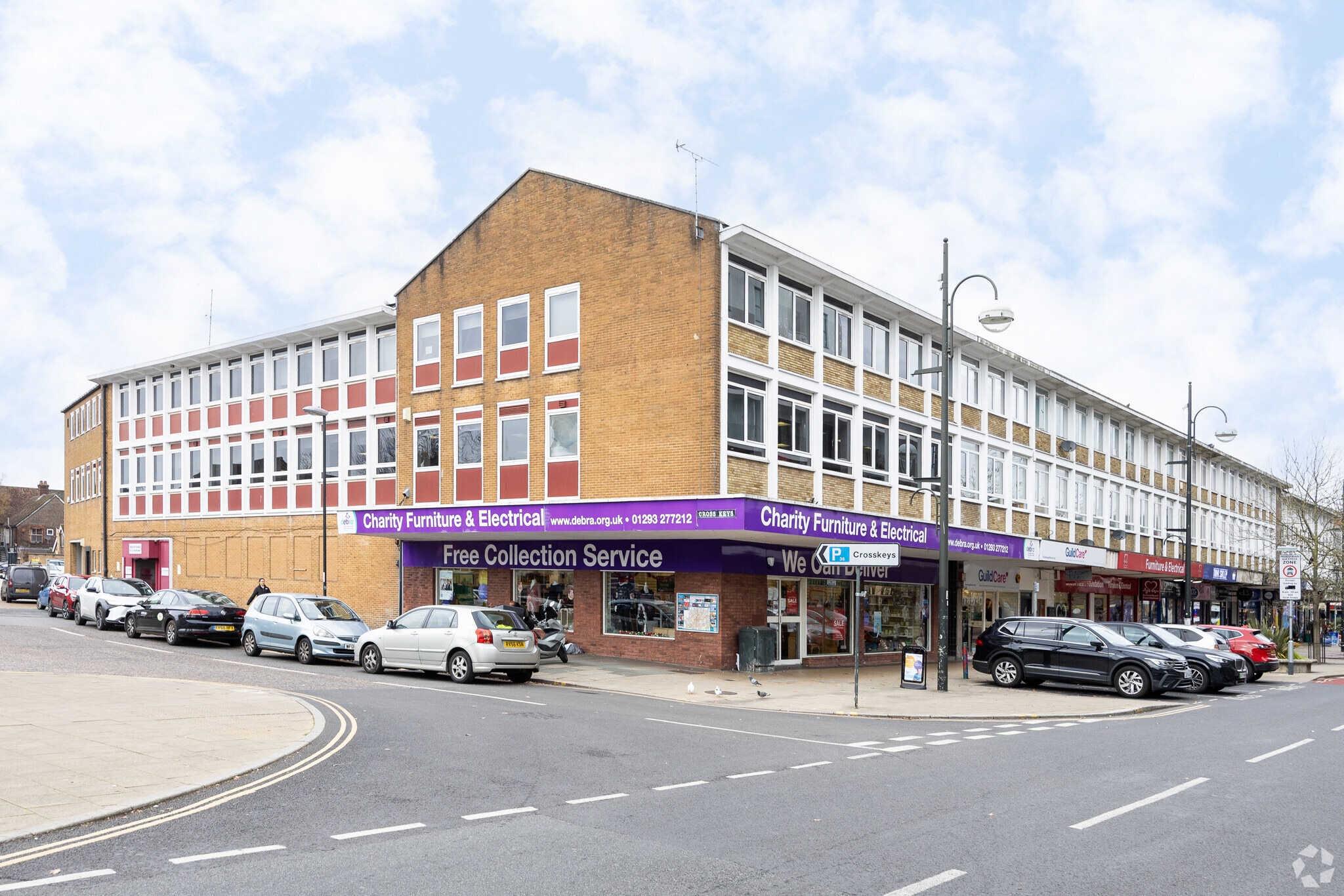 40-52 The Broadway, Crawley for lease Primary Photo- Image 1 of 3