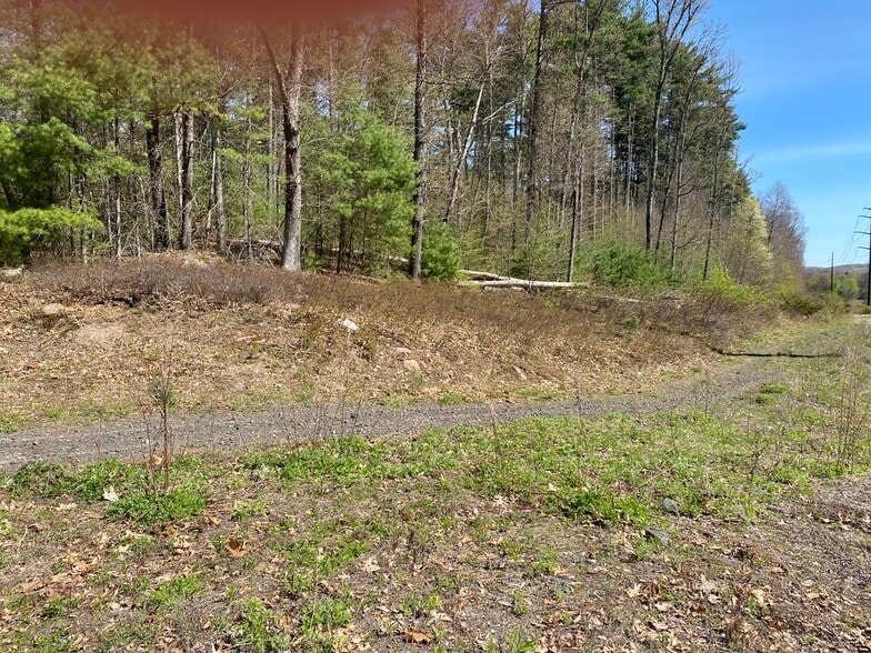 100 Pequot Rd, Southampton, MA à vendre - Autre - Image 2 de 14