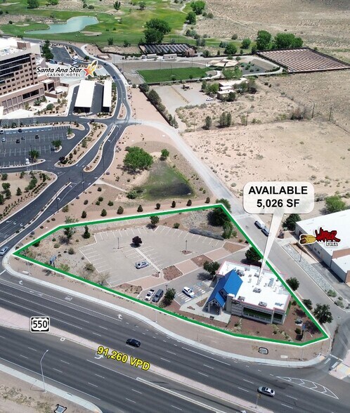 980 Highway 550, Bernalillo, NM à louer - Photo du bâtiment - Image 2 de 5