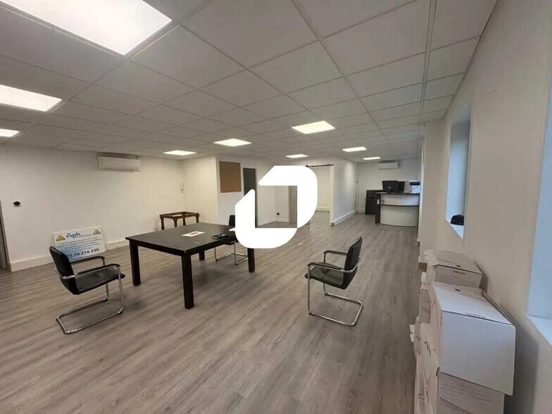 Bureau dans Croissy-sur-Seine à vendre - Photo intérieure - Image 2 de 10