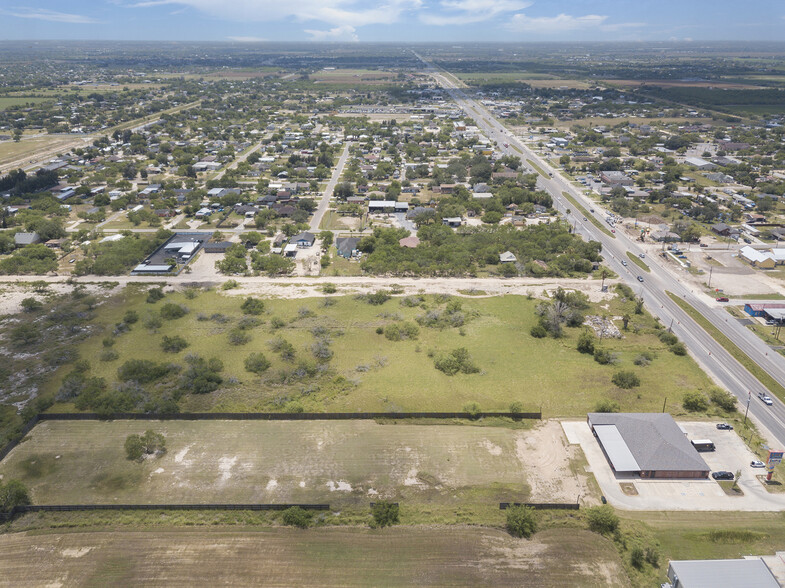 8722 E State Highway 107, Edinburg, TX à vendre - Photo du bâtiment - Image 2 de 30