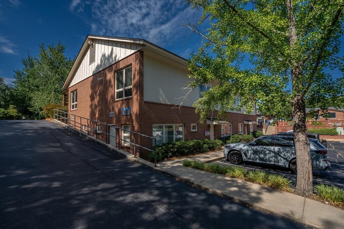 740 Prince Ave, Athens, GA for lease Interior Photo- Image 1 of 3