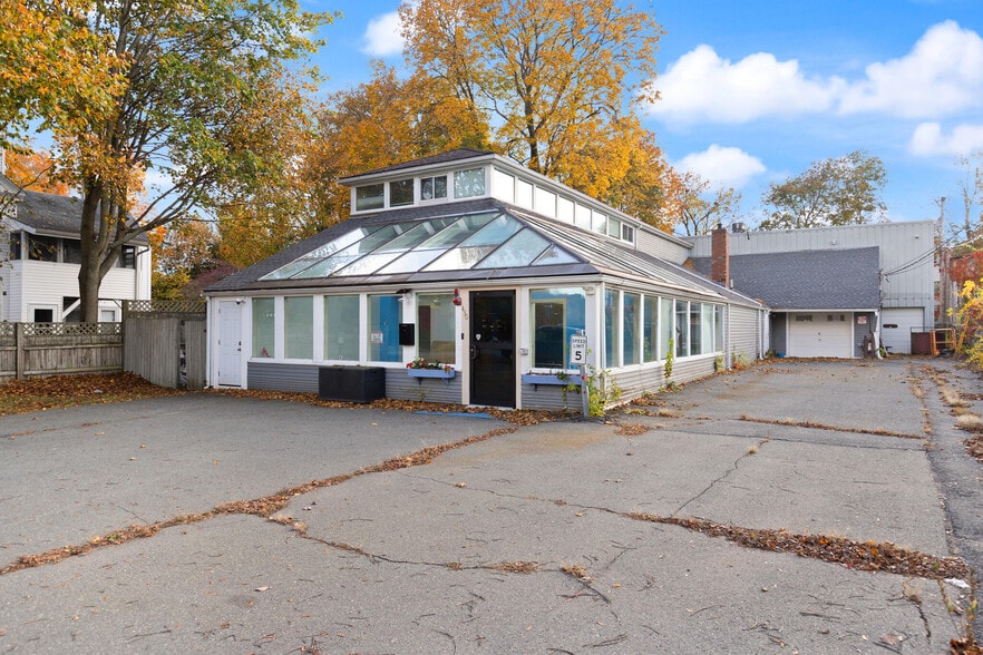 430 Maple St, Danvers, MA for lease - Building Photo - Image 2 of 7