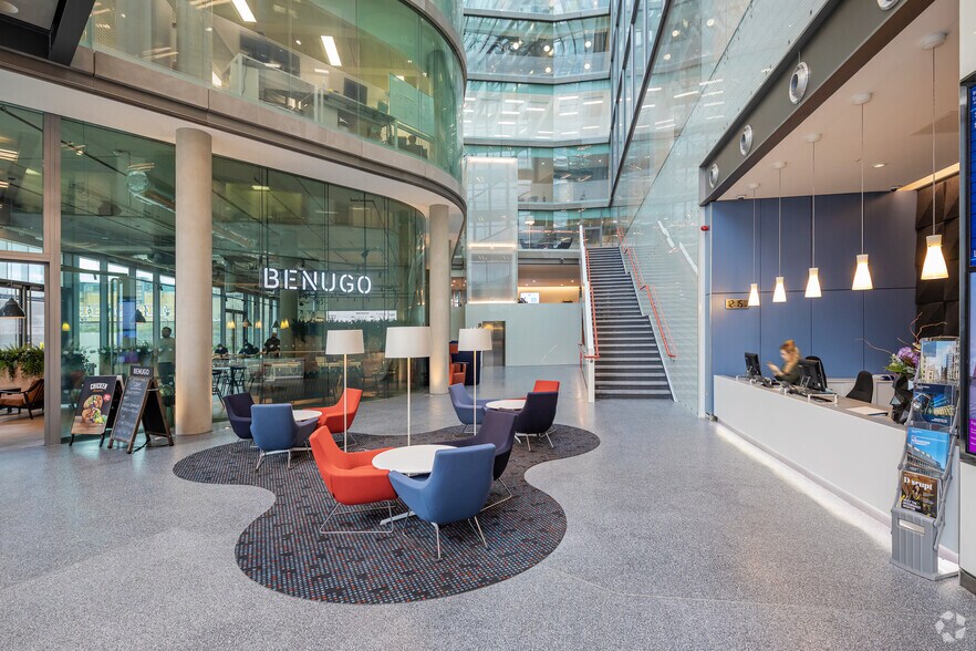 84 Wood Ln, Londres à louer - Photo intérieure - Image 1 de 10