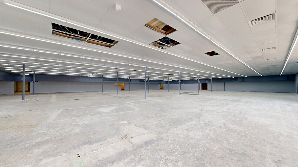 2802 N Lafayette Rd, Indianapolis, IN à louer - Numérisation 3D de Matterport - Image 2 de 28