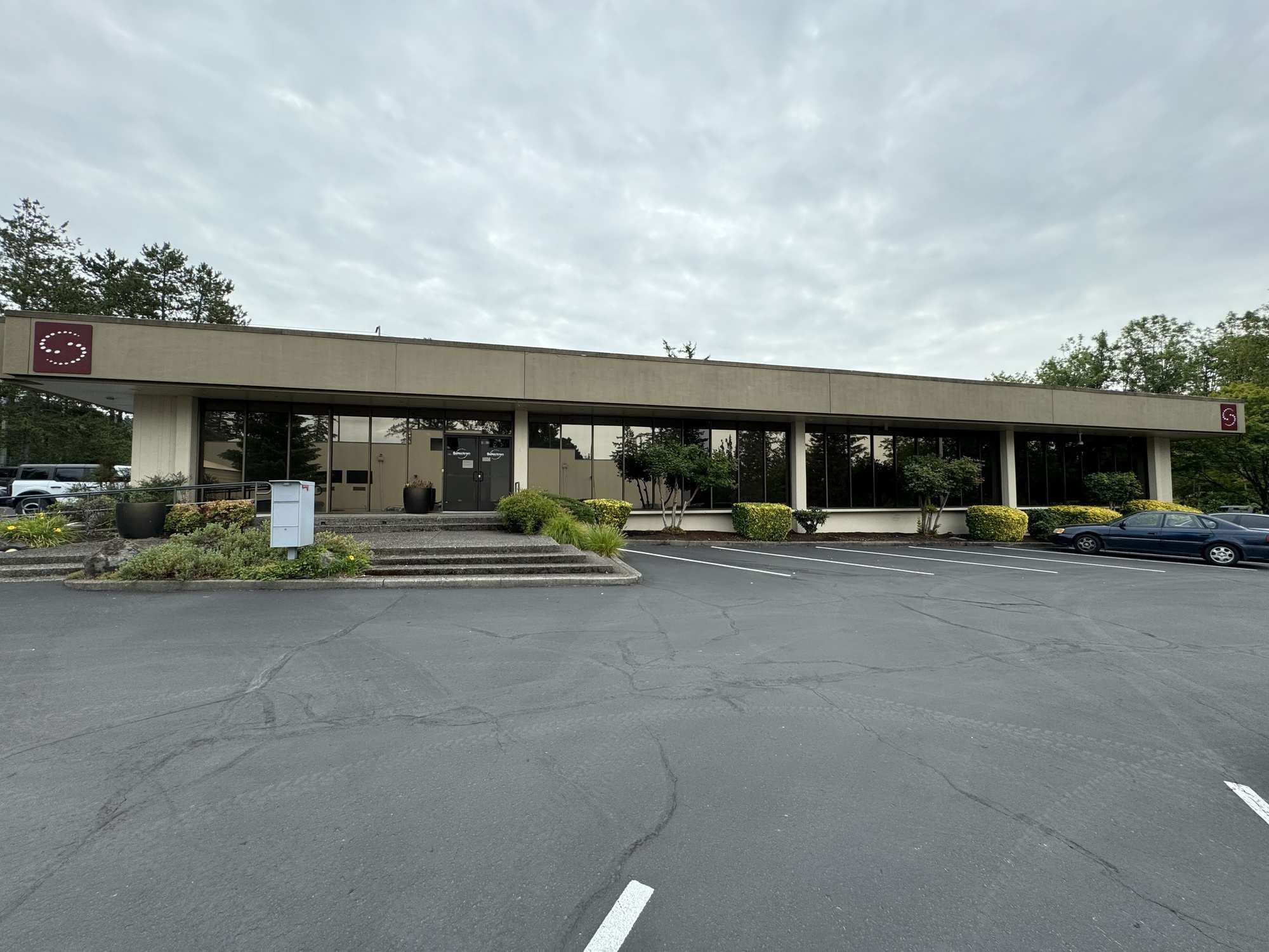 12323 SW 66th Ave, Tigard, OR for lease Building Photo- Image 1 of 3