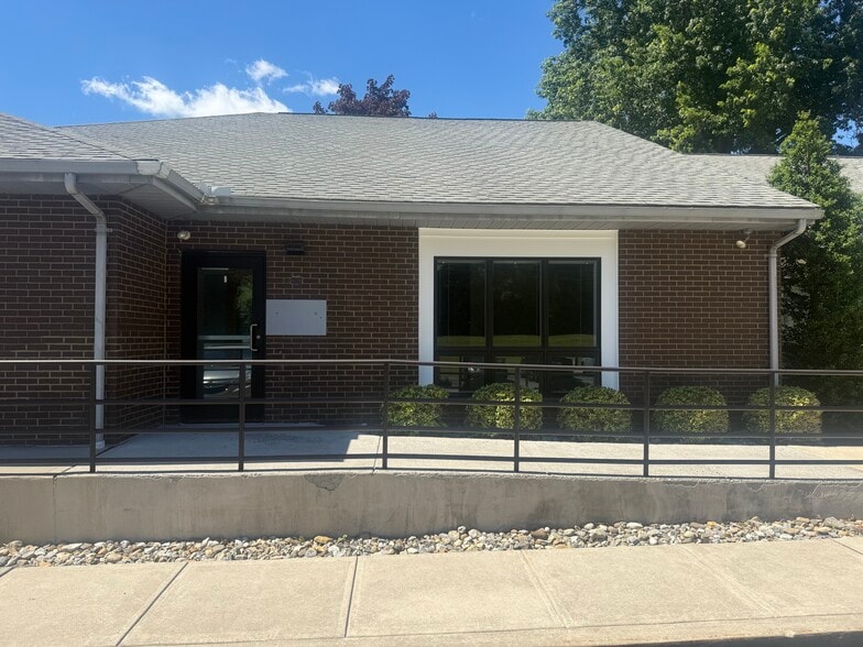 1450 E Boot Rd, West Chester, PA for sale - Building Photo - Image 2 of 8
