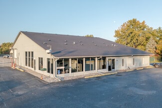 Plus de détails pour 4500 Remembrance Rd NW, Grand Rapids, MI - Commerce de détail à louer