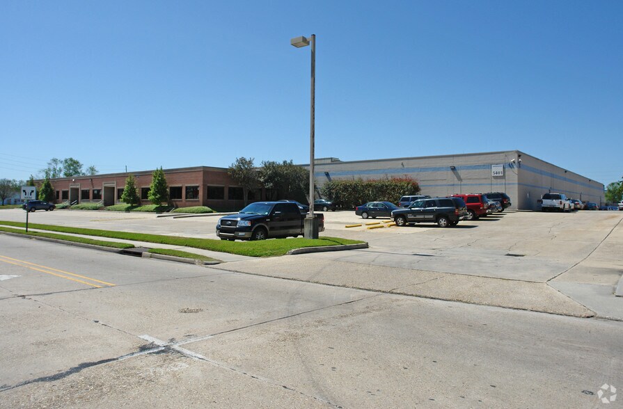 5401 Jefferson Hwy, New Orleans, LA à louer - Photo du bâtiment - Image 3 de 13
