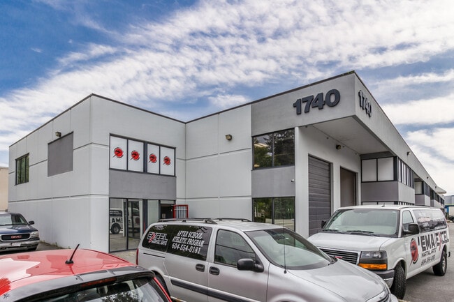 More details for 1740 Broadway St, Port Coquitlam, BC - Industrial for Lease
