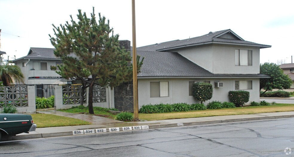 2416 Pattiglen Ave, La Verne, CA à vendre - Photo du bâtiment - Image 2 de 9