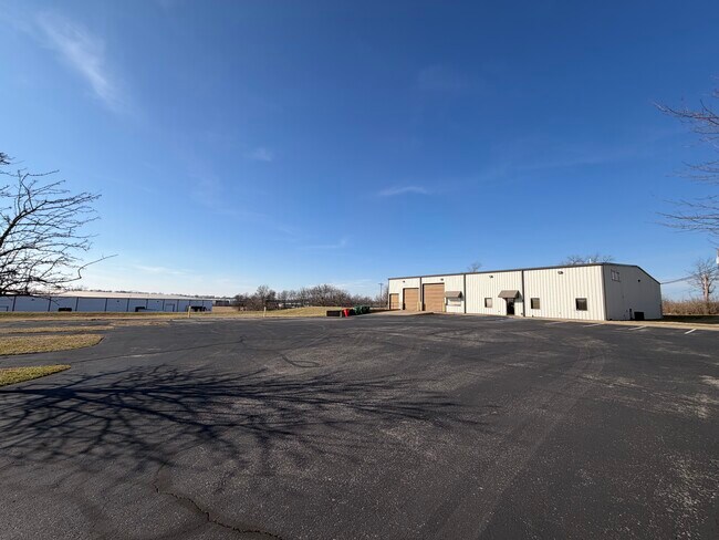 More details for 111 Capital Ct, Nicholasville, KY - Industrial for Lease