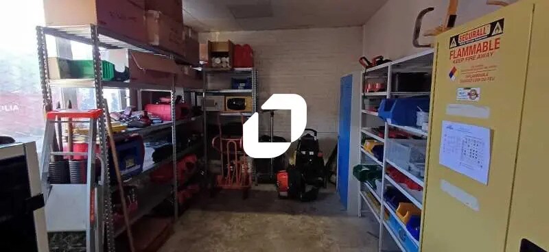 Flex in Aubergenville for sale - Interior Photo - Image 3 of 5