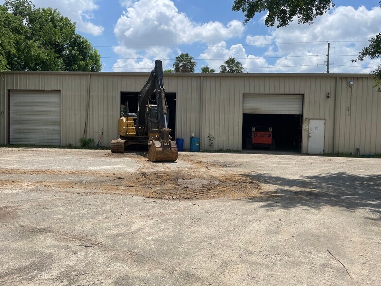 8226 Warren Rd, Houston, TX à vendre - Photo du bâtiment - Image 2 de 4