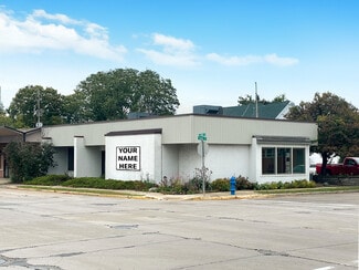 Plus de détails pour 108 N Pine St, Burlington, WI - Bureau à vendre