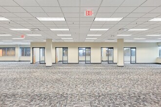 10701 W Research Dr, Wauwatosa, WI for lease Interior Photo- Image 2 of 10