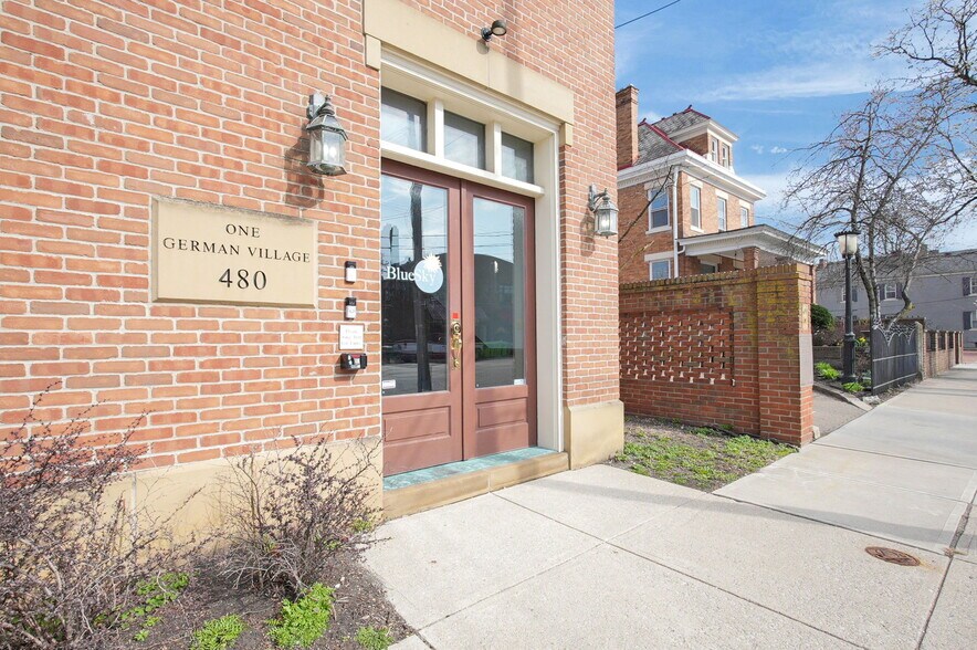 480 S Third St, Columbus, OH à louer - Photo du bâtiment - Image 2 de 12