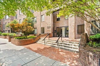 3 Washington Cir NW, Washington, DC à louer Photo du bâtiment- Image 2 de 64