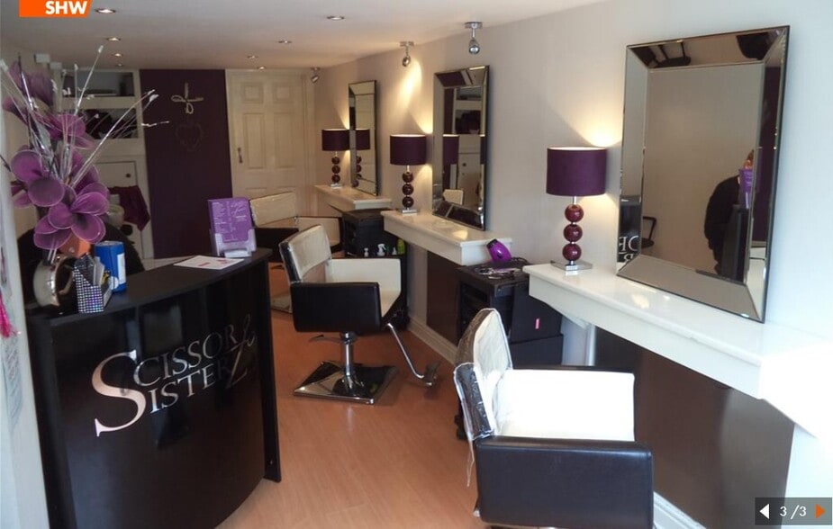 28 Church St, Crawley for sale - Interior Photo - Image 2 of 3