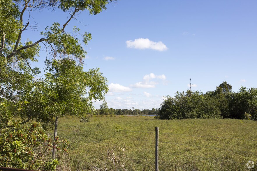 S Tamiami Trl & Williams Rd, Estero, FL à vendre - Photo principale - Image 1 de 7