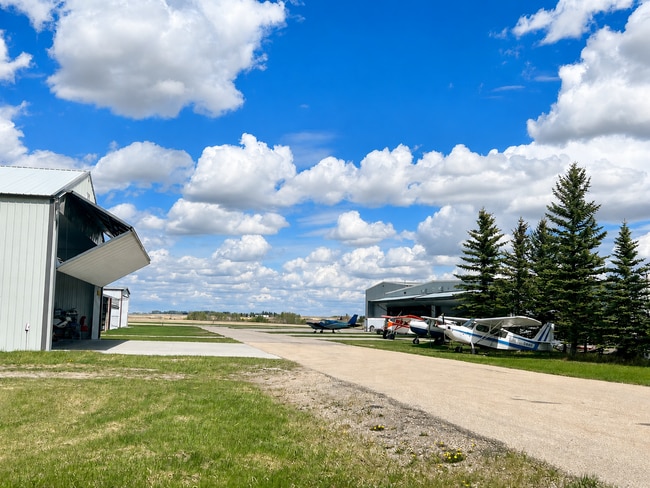 Plus de détails pour 1436 Township Road 320, Mtn View Cnty, AB - Terrain à vendre