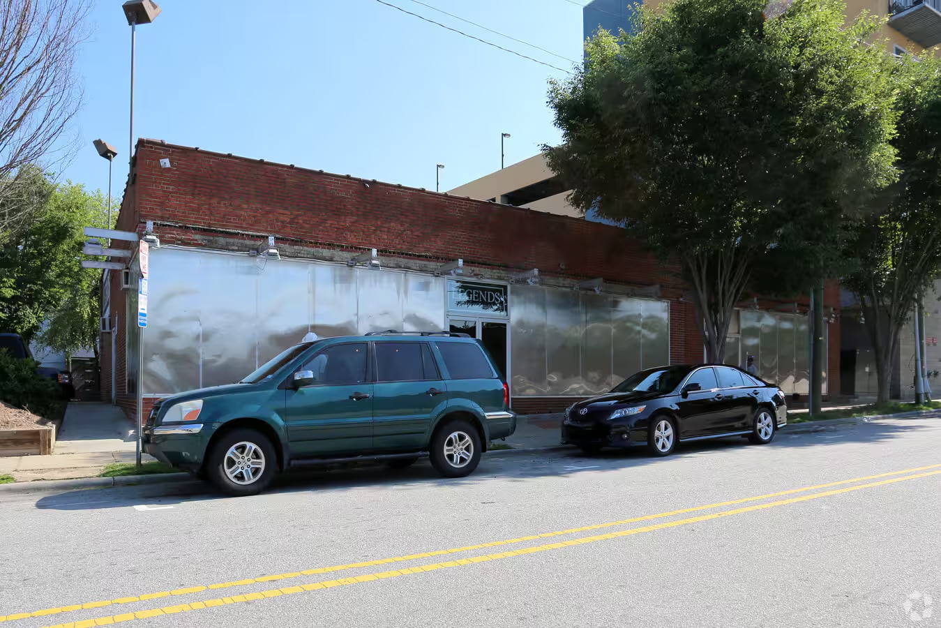 330 W Hargett St, Raleigh, NC à louer Photo du bâtiment- Image 1 de 11