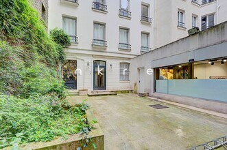 Rue Du Faubourg Saint-Honoré, Paris for lease Interior Photo- Image 1 of 9