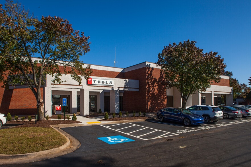 1395 S Marietta Pky SE, Marietta, GA for lease - Building Photo - Image 1 of 42