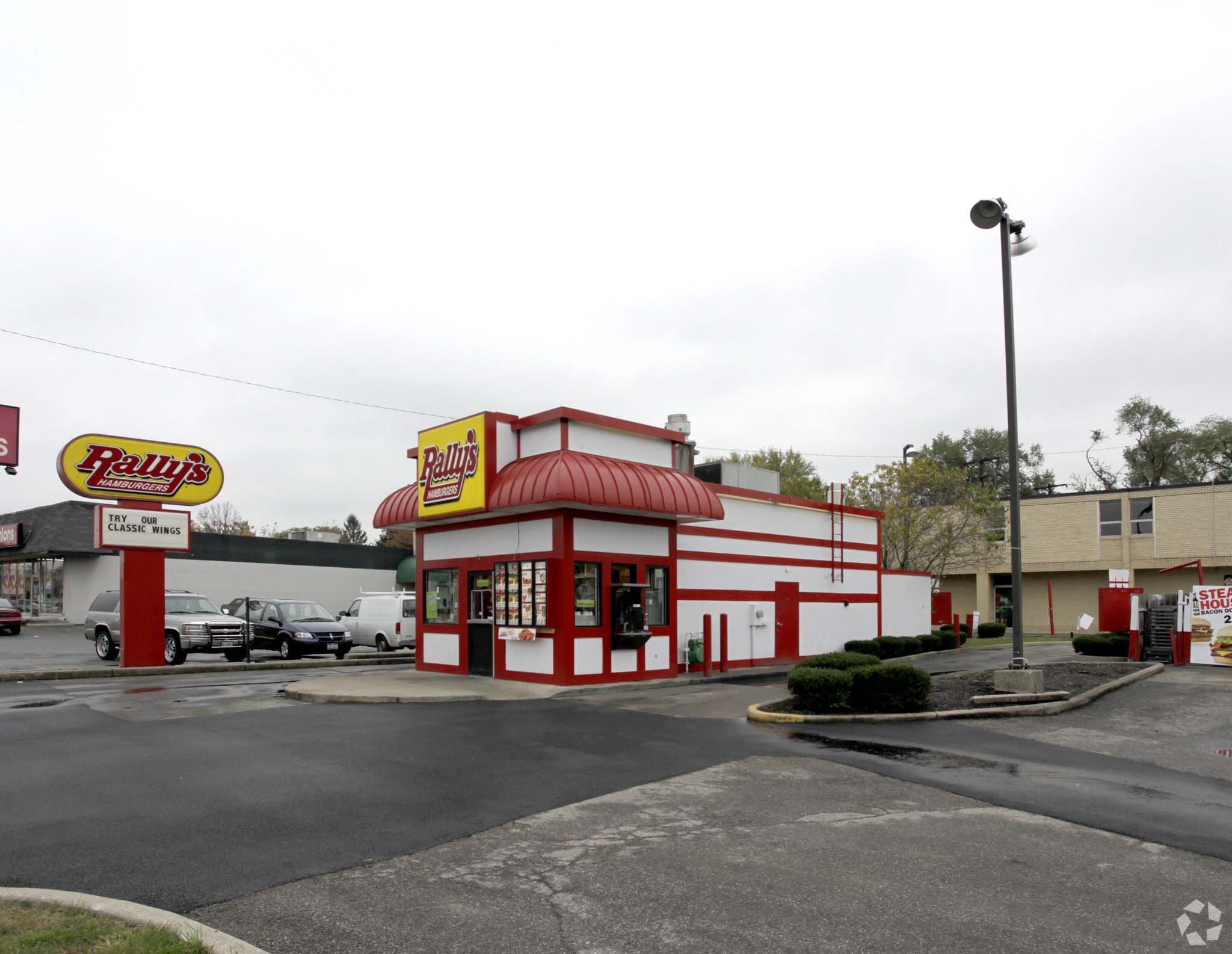 3187 Cleveland Ave, Columbus, OH for lease Building Photo- Image 1 of 3