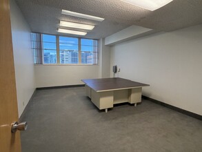 415 W Wall St, Midland, TX for lease Interior Photo- Image 1 of 2