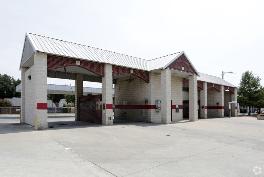 917 Belt Line Rd, Garland, TX à vendre - Photo du bâtiment - Image 3 de 5