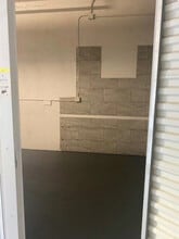 5800 Houchin St, Naples, FL à louer Photo intérieure- Image 2 de 10