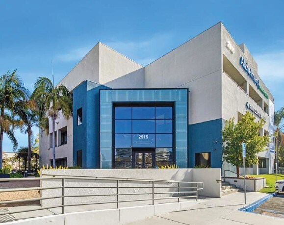 2515 McCabe Way, Irvine, CA à vendre Photo principale- Image 1 de 4