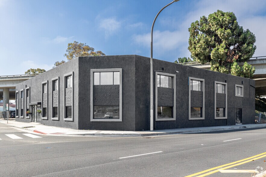11520 Jefferson Blvd, Culver City, CA à louer - Photo principale - Image 2 de 15