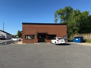 605 Main St, Stevensville, MD for lease Interior Photo- Image 2 of 10