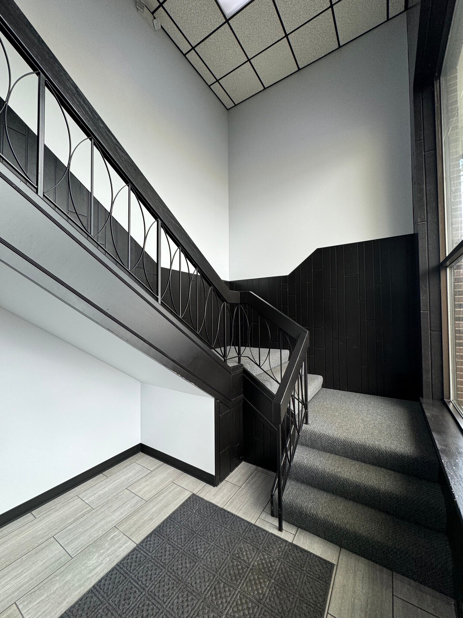 8396 Mississippi St, Merrillville, IN à louer Photo intérieure- Image 1 de 17