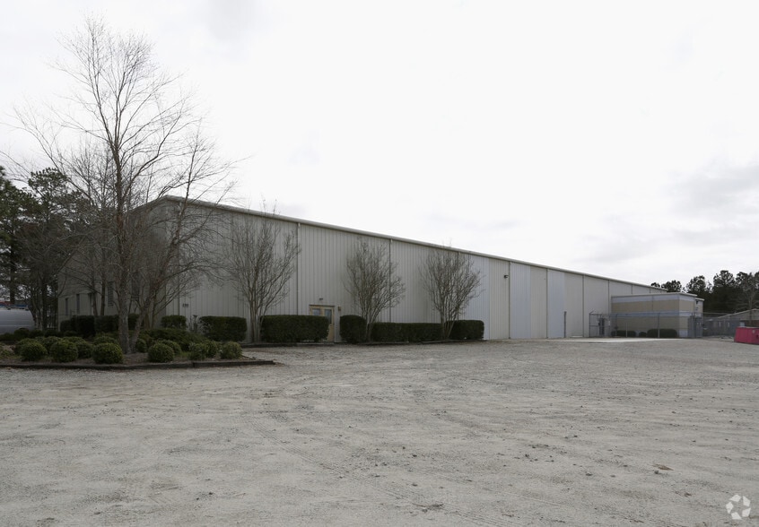 4608 Coddington Loop, Wilmington, NC à louer - Photo du bâtiment - Image 3 de 4