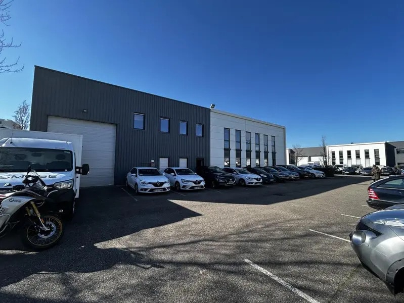 4 Rue De L'Arsenal, Vénissieux for lease Building Photo- Image 1 of 12