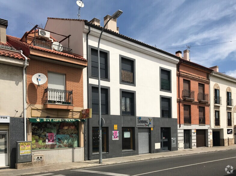 Calle Real, 11, Paracuellos de Jarama, Madrid à vendre - Photo du bâtiment - Image 1 de 39
