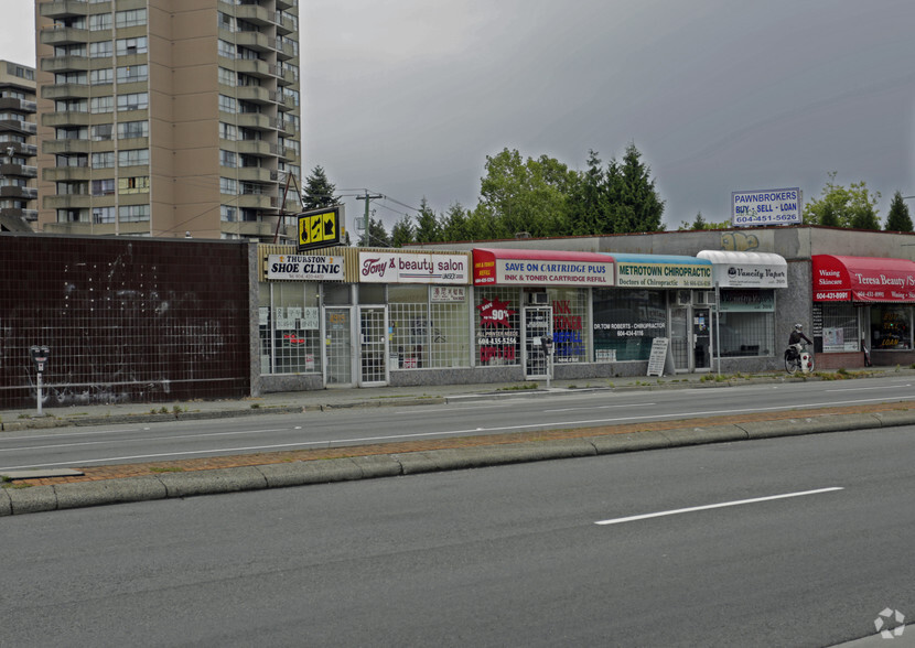 4919-4927 Kingsway, Burnaby, BC for lease - Building Photo - Image 3 of 8