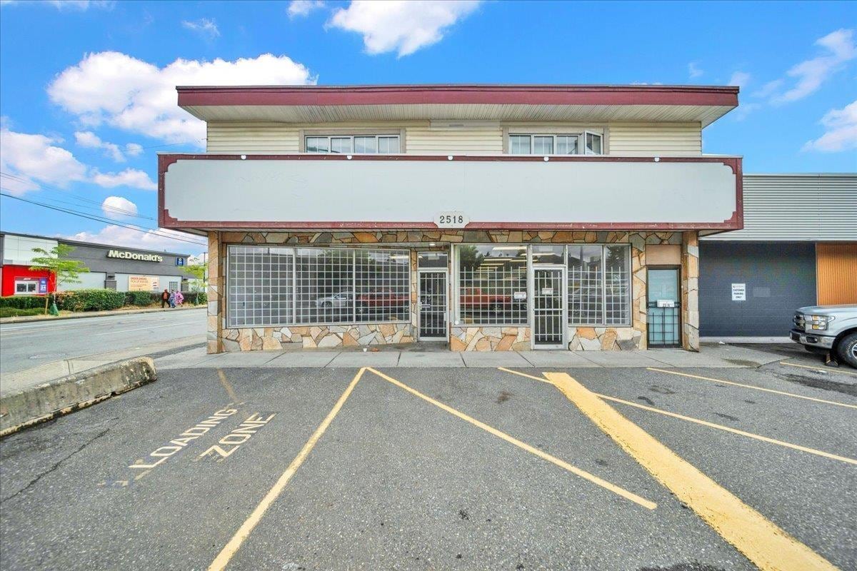 2518 Clearbrook Rd, Abbotsford, BC for lease Building Photo- Image 1 of 38