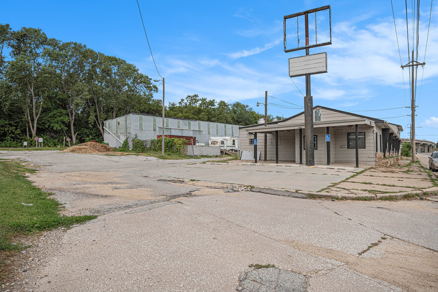 6500 Railroad Ave, Omaha, NE à vendre - Photo du bâtiment - Image 1 de 42