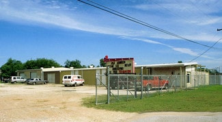 Plus de détails pour 10700 S Main St, Houston, TX - Industriel à louer