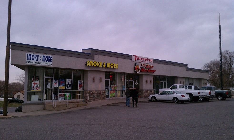 318 S State St, Clearfield, UT for lease - Building Photo - Image 2 of 2