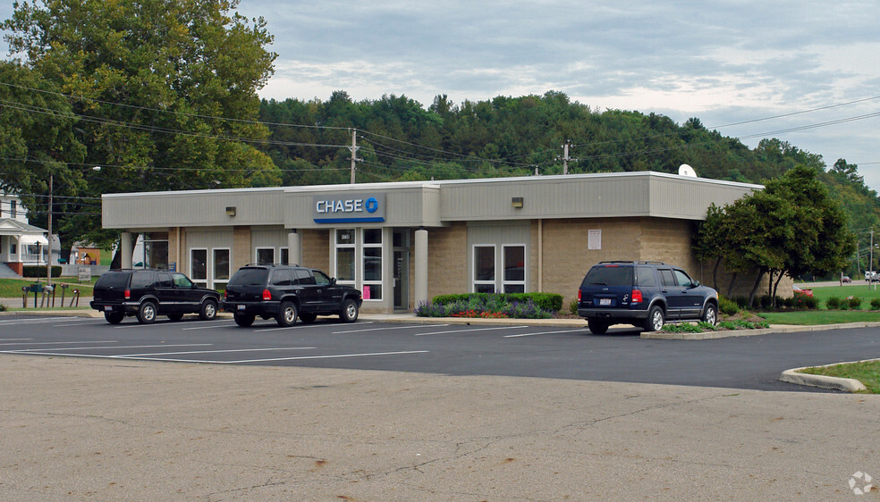 1700-1732 E Main St, Lancaster, OH for lease - Building Photo - Image 2 of 3