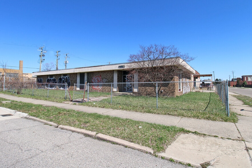 15100 Second Ave, Highland Park, MI à vendre - Photo du bâtiment - Image 2 de 3