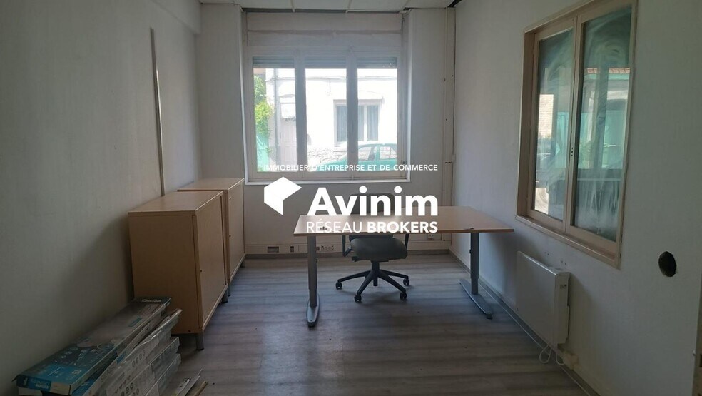 Industrial in Lille for lease - Interior Photo - Image 2 of 3