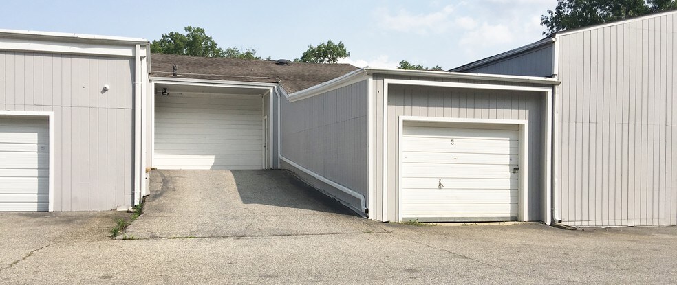 534 Whitesville Rd, Jackson, NJ à louer - Photo du bâtiment - Image 2 de 2