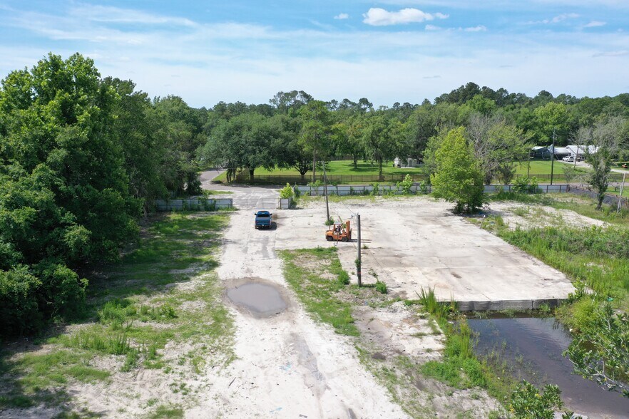 10650 New Kings Rd, Jacksonville, FL à louer - Photo du bâtiment - Image 3 de 7