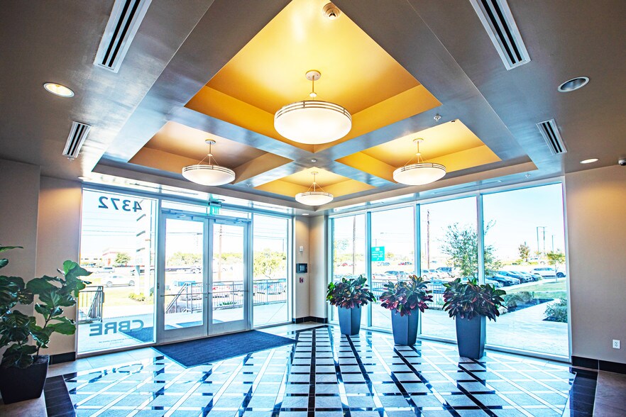 4372 N Loop 1604 W, San Antonio, TX à louer - Photo intérieure - Image 3 de 13